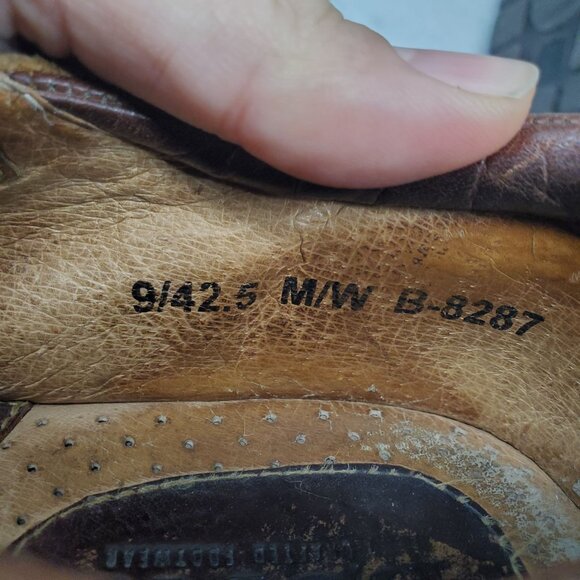 Born Shoes Mens Size 9 Brown Leather Fisherman Sandals *Read*